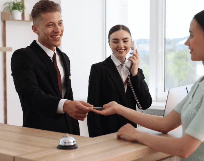 What Does a Front Desk Receptionist Do?